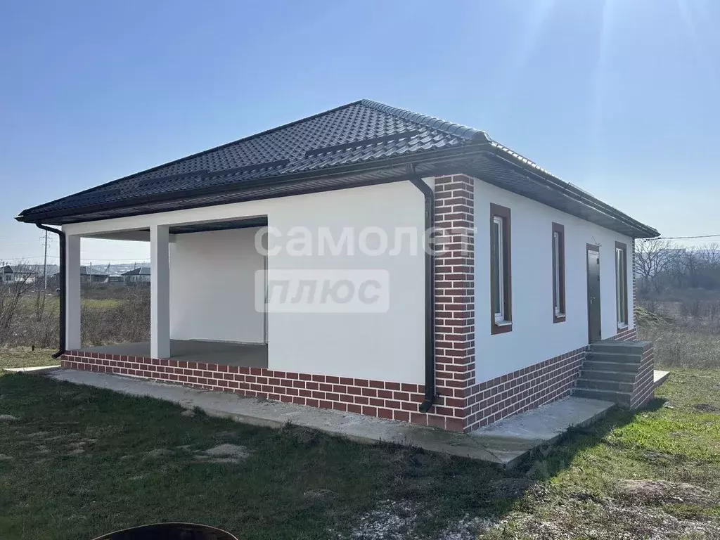 Дом в Краснодарский край, Староминская ст-ца ул. Большая Садовая (110 ... - Фото 1