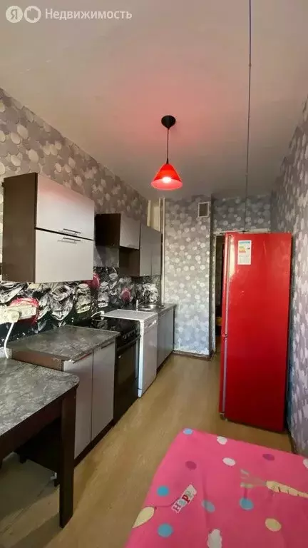 3-комнатная квартира: Иркутск, микрорайон Университетский, 104 (66.8 ... - Фото 0