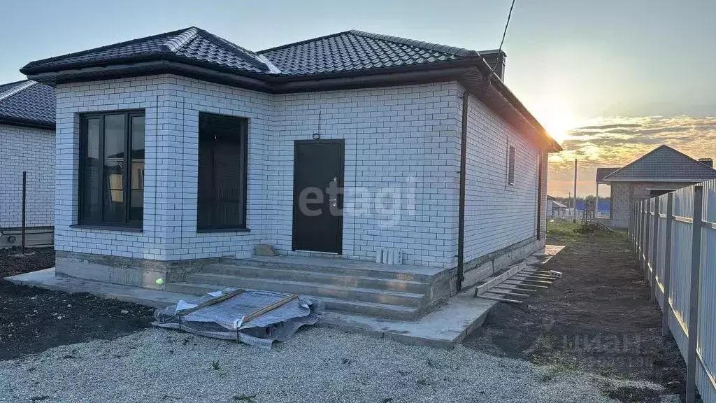 Дом в Краснодарский край, Новороссийск городской округ, Семигорский ... - Фото 1