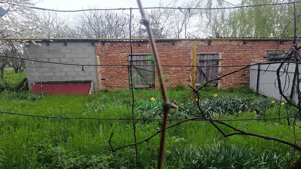 3-комнатная квартира: посёлок городского типа Ахтырский, улица ... - Фото 1