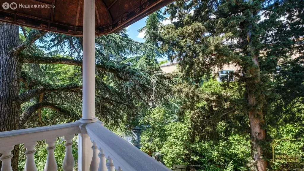Дом в Ялта, улица Ломоносова, 11 (368 м) - Фото 0
