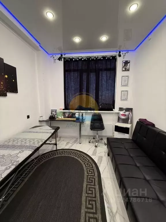 Помещение свободного назначения в Тверская область, Конаково ул. ... - Фото 1