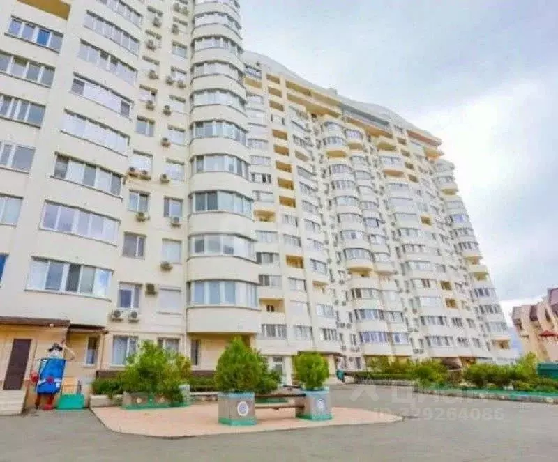 Гараж в Крым, Алушта ул. Школьная (18 м) - Фото 1