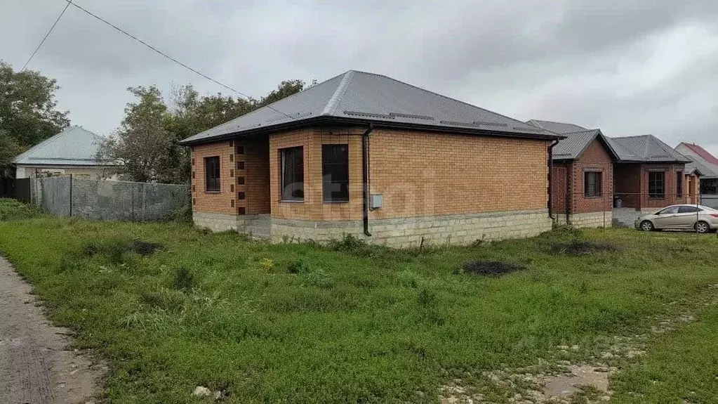 Дом в Ставропольский край, Михайловск Шпаковский район, ул. ... - Фото 2