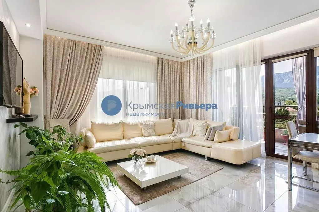 3-к кв. Крым, Ялта ул. Ломоносова, 25 (106.0 м) - Фото 0