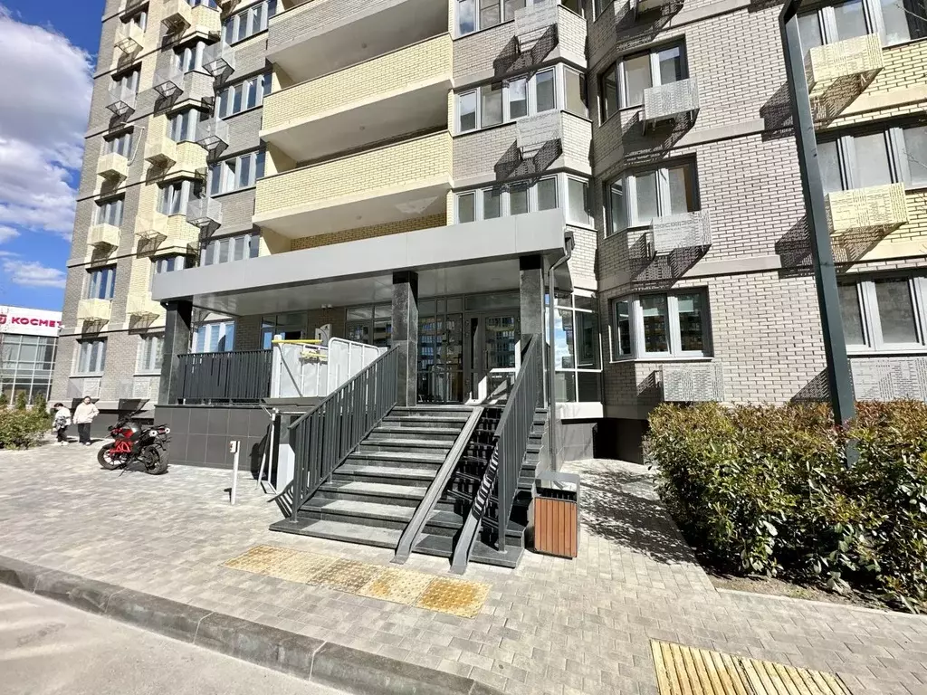 Офис в Краснодарский край, Краснодар ул. Имени В.Н. Мачуги, 166Ак2 (39 ... - Фото 2