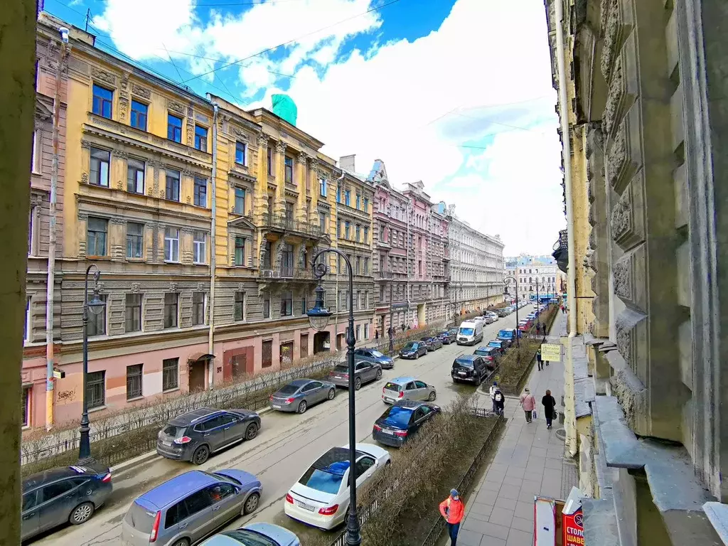 Комната 12 м в 6-к., 2/6 эт. - Фото 0