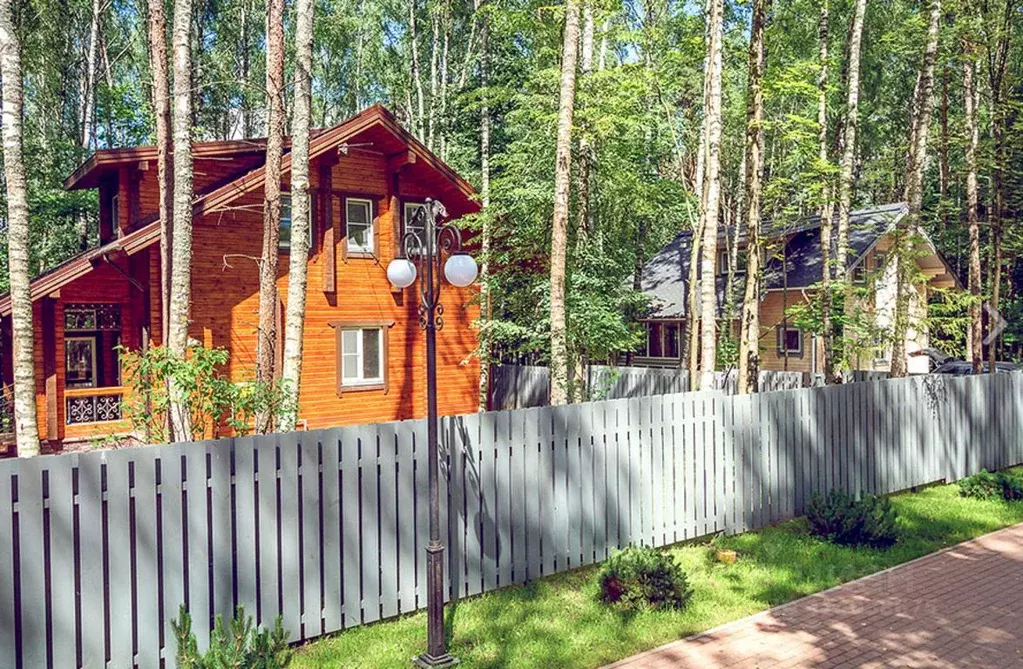 Дом в Московская область, Химки городской округ, д. Большаково  (130 ... - Фото 0