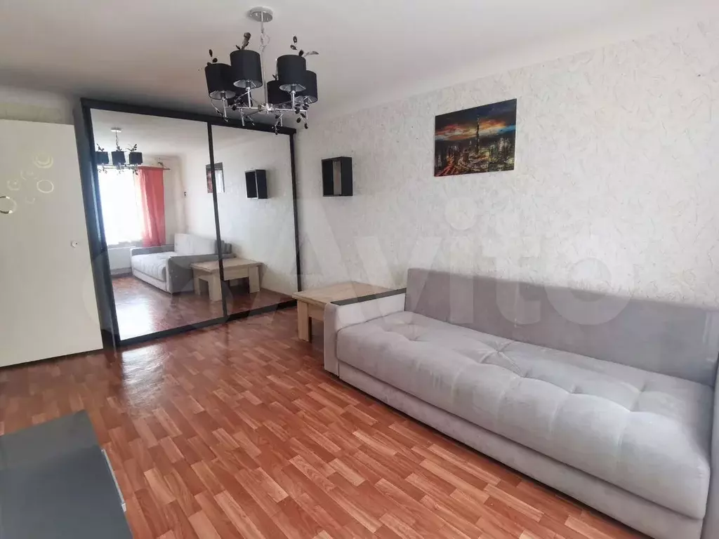 1-к. квартира, 31 м, 1/10 эт. - Фото 0