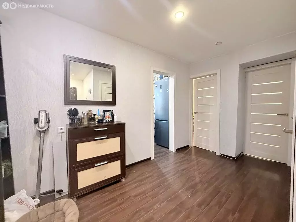 2-комнатная квартира: Валдай, улица Механизаторов, 22 (50 м) - Фото 1