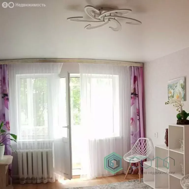 2-комнатная квартира: Калининград, улица Сергеева, 53 (46 м) - Фото 1