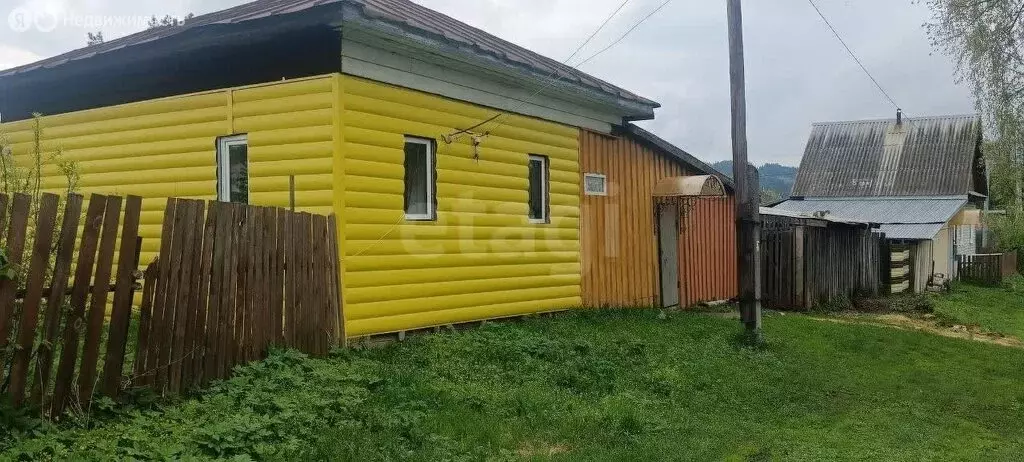 Дом в посёлок Юго-Камский, Красноармейская улица (27.7 м) - Фото 0
