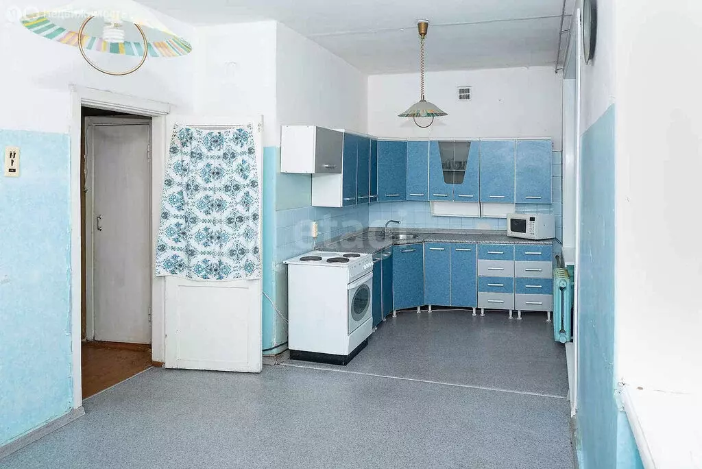 3-комнатная квартира: Бийск, улица Александра Радищева, 2/2 (111.7 м) - Фото 1