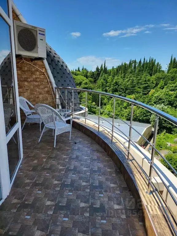 2-к кв. Краснодарский край, Сочи Новый Сочи мкр, ул. Бамбуковая, 48 ... - Фото 0