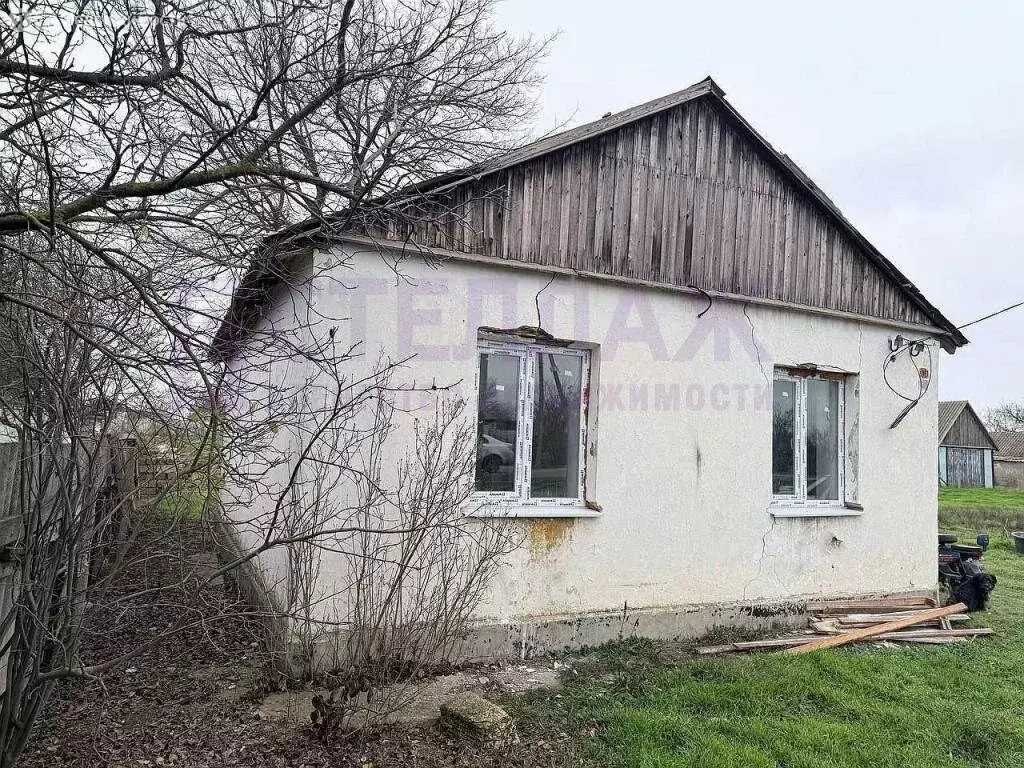 Дом в Целинное, улица Калинина (50 м) - Фото 1