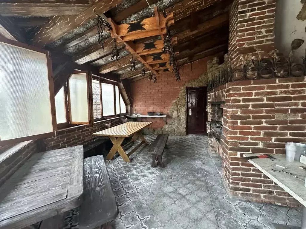 Дом в Воронежская область, Борисоглебск Народная ул., 3 (386 м) - Фото 2