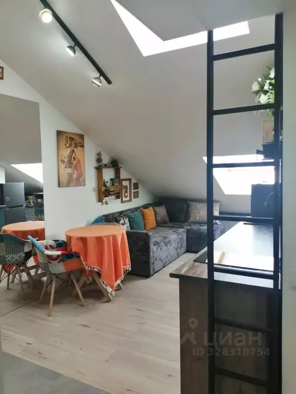 Студия Санкт-Петербург, Санкт-Петербург, Ломоносов Дворцовый просп., ... - Фото 1