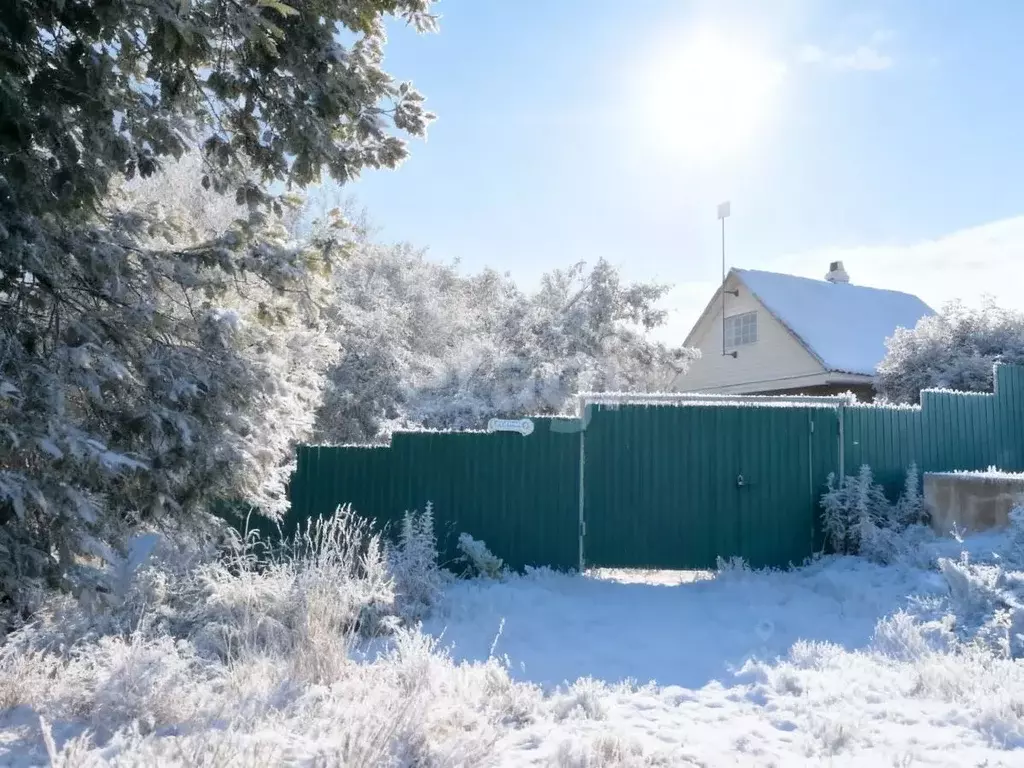 Дом в Ленинградская область, Киришский район, Пчевжинское с/пос, д. ... - Фото 1