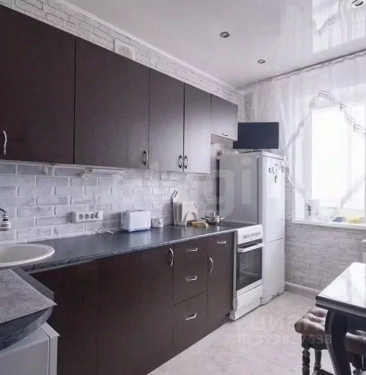 3-к кв. Томская область, Томск Солнечный мкр, ул. Бирюкова, 2 (68.2 м) - Фото 1