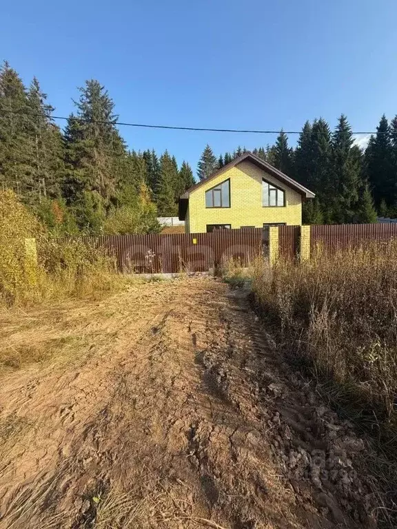 Дом в Пермский край, Добрянский муниципальный округ, Полазна рп ул. ... - Фото 1