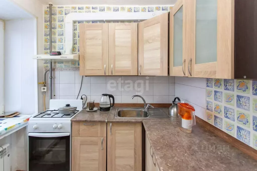2-к кв. Тюменская область, Тобольск Менделеево мкр, 1 (41.7 м) - Фото 0