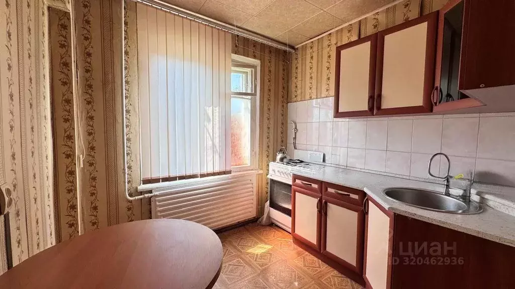 1-к кв. Астраханская область, Астрахань ул. Савушкина, 17к1 (30.0 м) - Фото 0