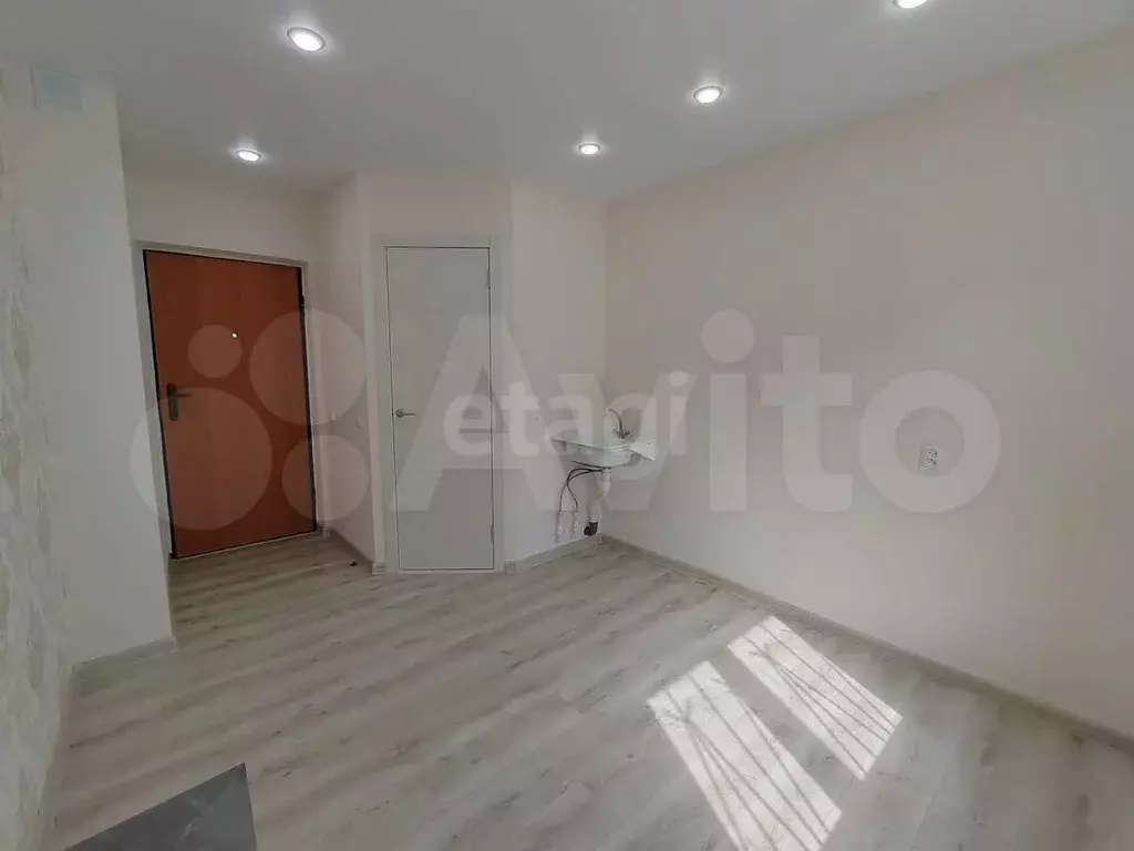 Квартира-студия, 12 м, 1/9 эт. - Фото 1