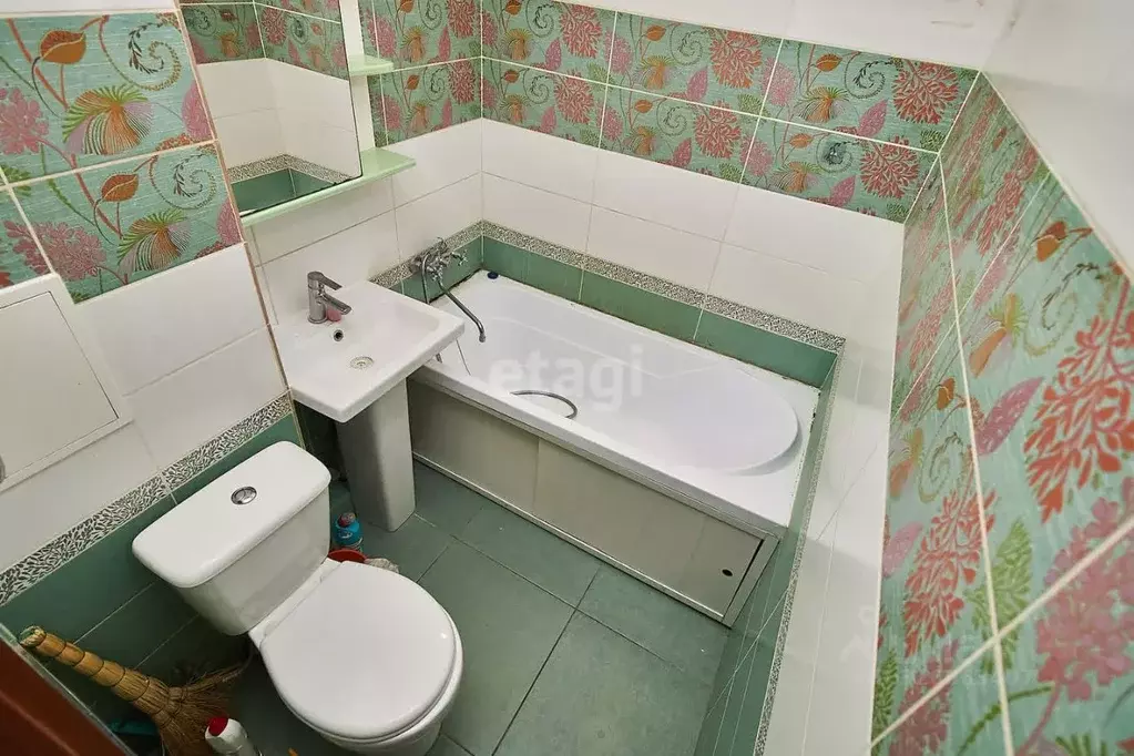 2-к кв. Тюменская область, Тюмень Севастопольская ул., 23 (44.5 м) - Фото 1