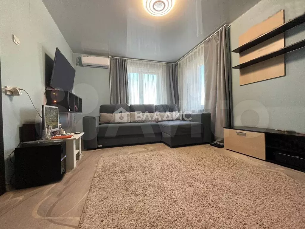 1-к. квартира, 42 м, 7/10 эт. - Фото 0