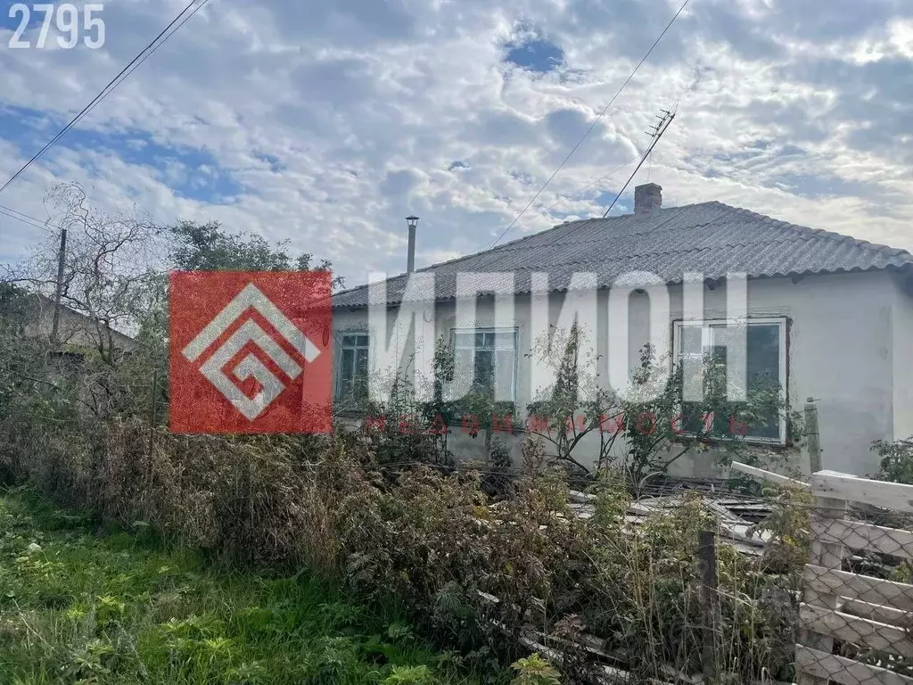 Дом в Крым, Кировский район, Первомайское с/пос, с. Первомайское ул. ... - Фото 2