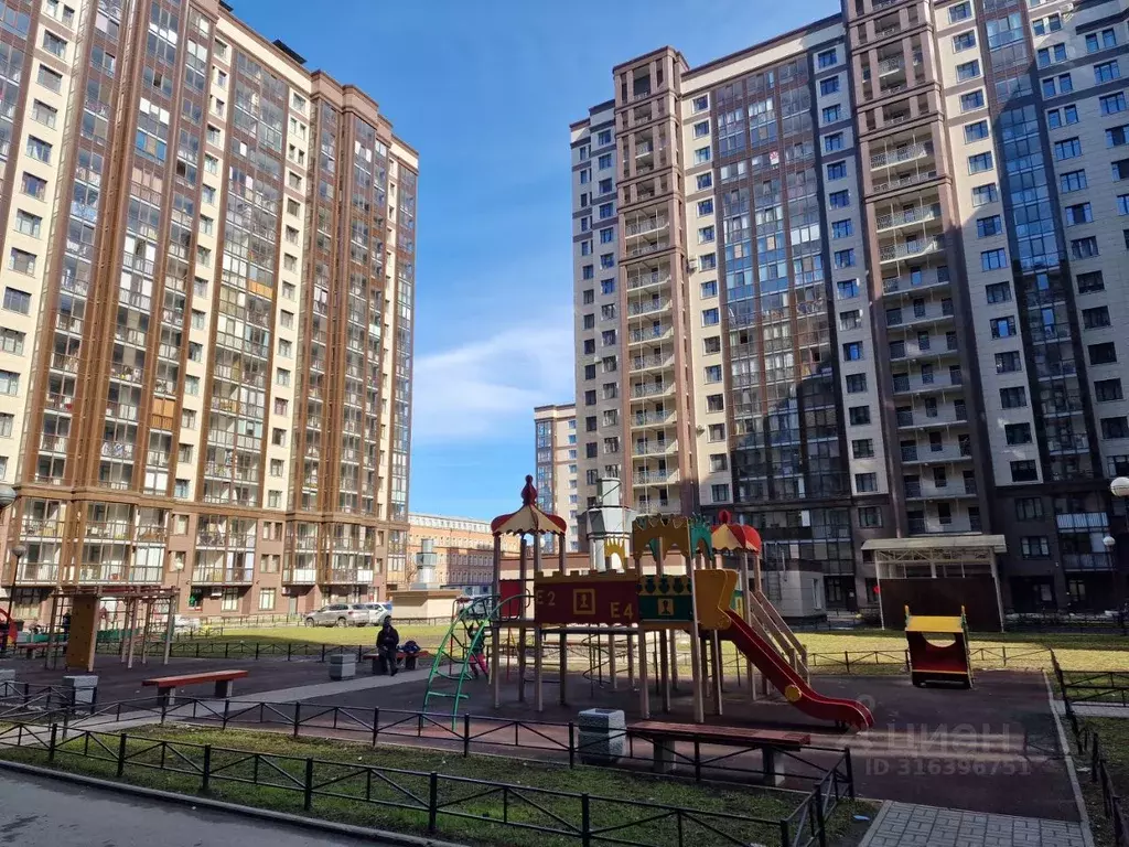 4-к кв. Санкт-Петербург Заставская ул., 46к1 (109.3 м) - Фото 1