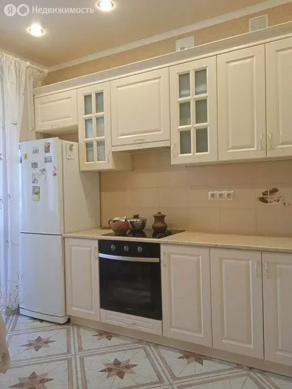 2-комнатная квартира: Абинск, Ростовская улица, 106 (60.7 м) - Фото 0