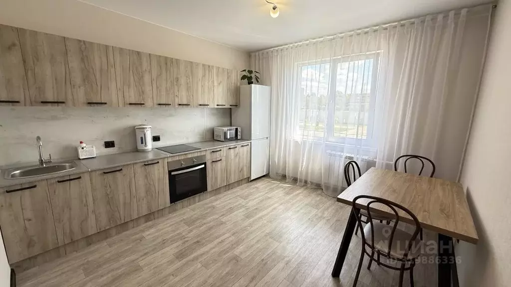 1-к кв. Самарская область, Тольятти Приморский бул., 54 (42.0 м) - Фото 0