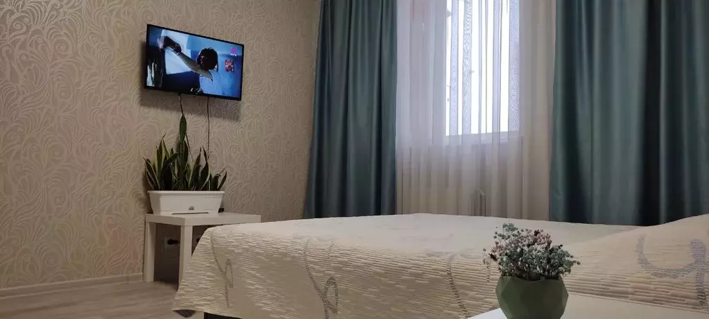 2-к кв. Крым, Симферополь ул. Батурина, 79 (41.0 м) - Фото 1