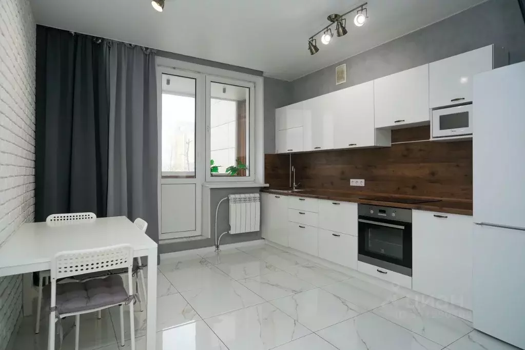 1-к кв. Татарстан, Казань ул. Сибгата Хакима, 39 (46.0 м) - Фото 1