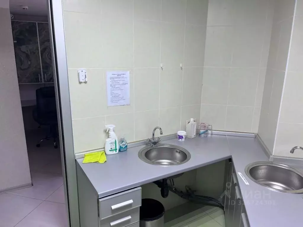 Помещение свободного назначения в Хабаровский край, Хабаровск ул. ... - Фото 2