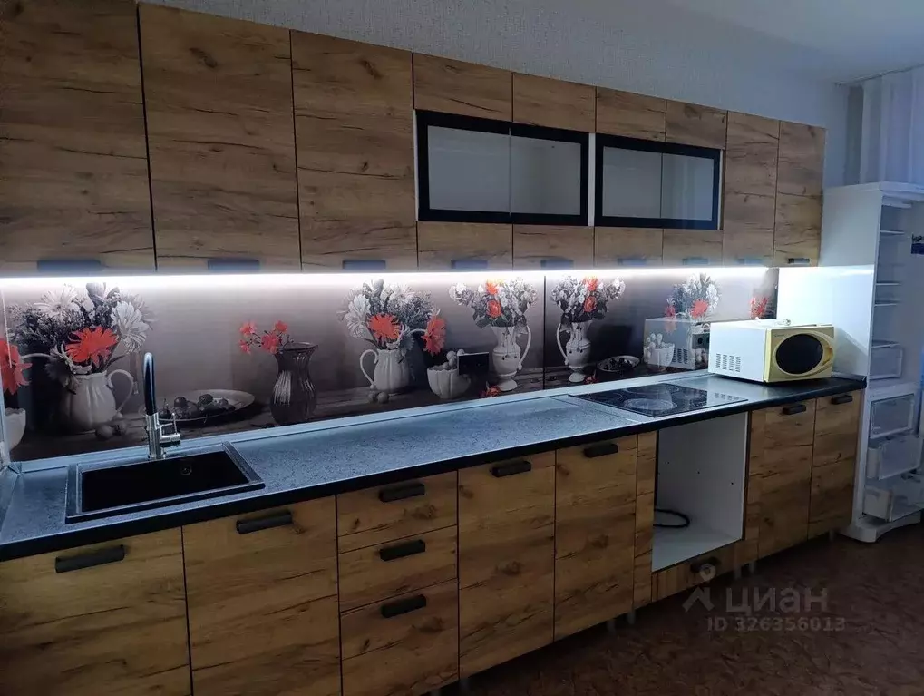 3-к кв. Пермский край, Пермь ул. Красные Казармы, 69 (63.5 м) - Фото 1