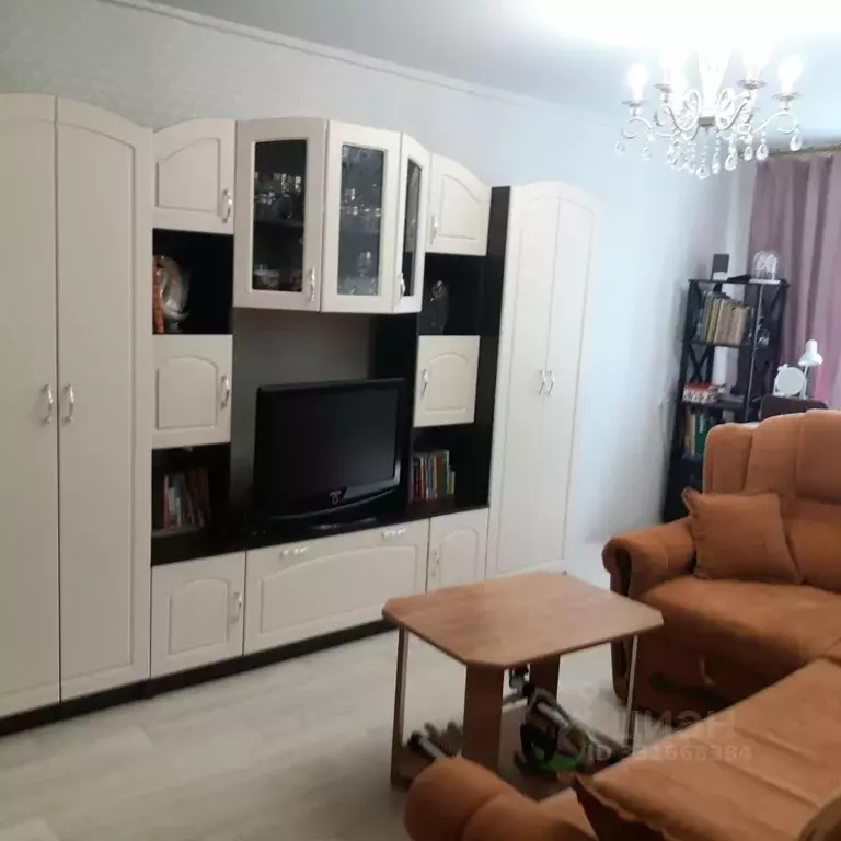 2-к кв. Татарстан, Казань ул. Братьев Касимовых, 62 (44.3 м) - Фото 2