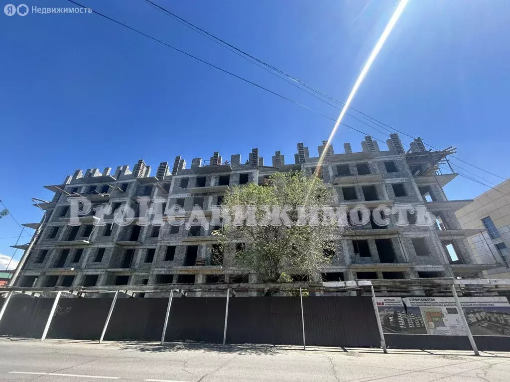 2-комнатная квартира: Кызыл, улица Тувинских Добровольцев, 1/1 (57 м) - Фото 1