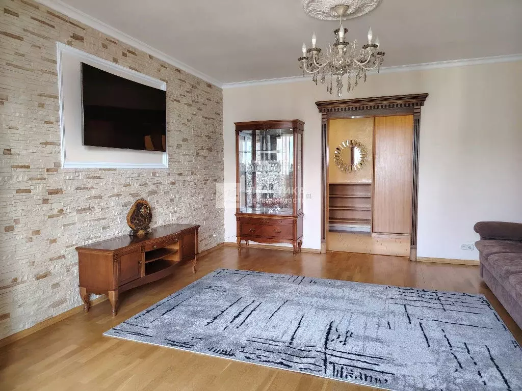 Продается 3-комнатная квартира - Фото 2