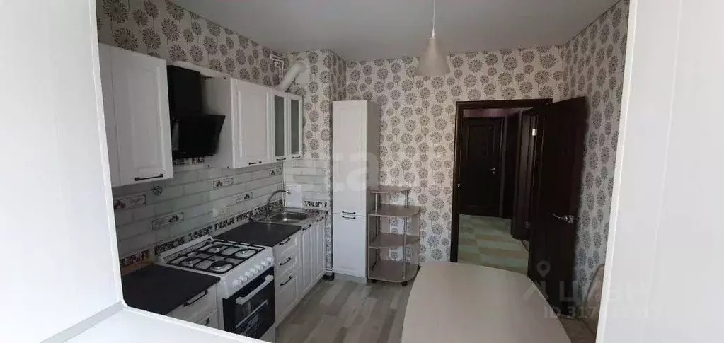 1-к кв. Ямало-Ненецкий АО, Новый Уренгой Оптимистов мкр, 4/1 (45.0 м) - Фото 0