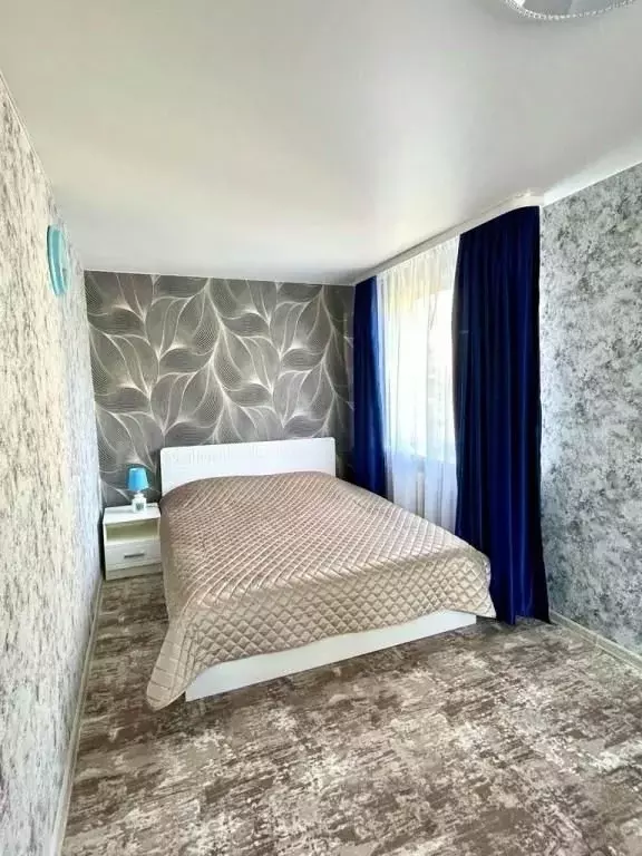 2-к кв. Ставропольский край, Минеральные Воды Советская ул., 80 (50.0 ... - Фото 1