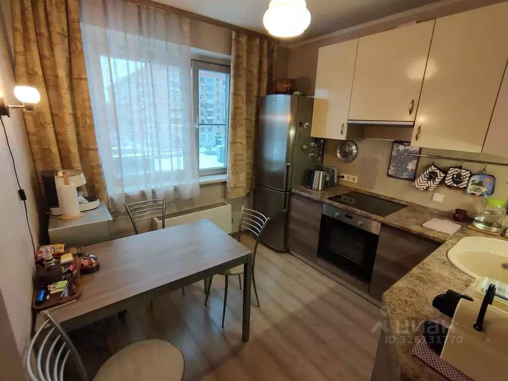 3-к кв. Москва ул. Дмитрия Ульянова, 23к1 (72.5 м) - Фото 2