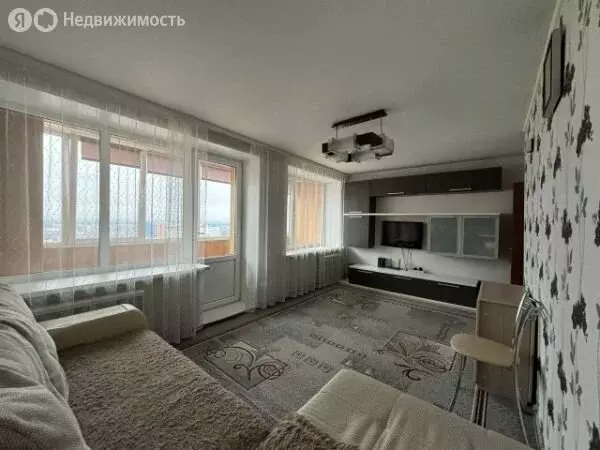 2-комнатная квартира: Уфа, Российская улица, 54А (46 м) - Фото 1