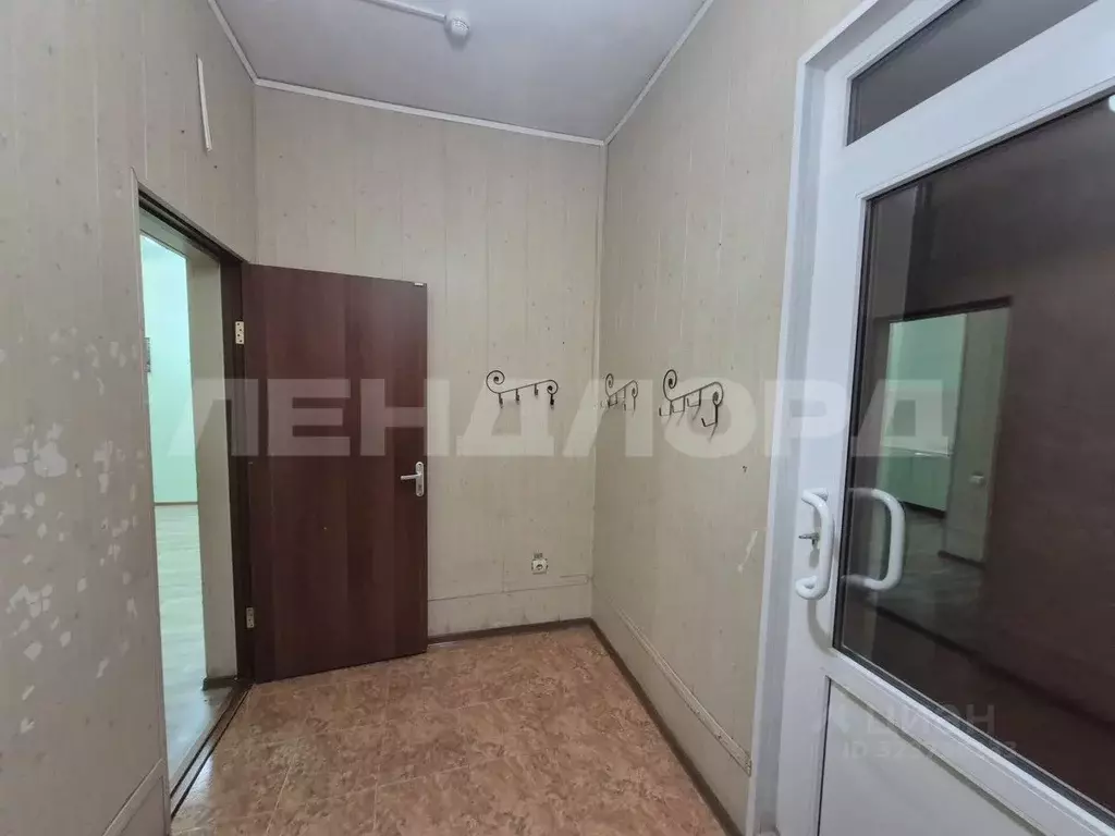 1-к кв. Ростовская область, Новочеркасск Мелиховская ул., 25А (52.9 м) - Фото 2