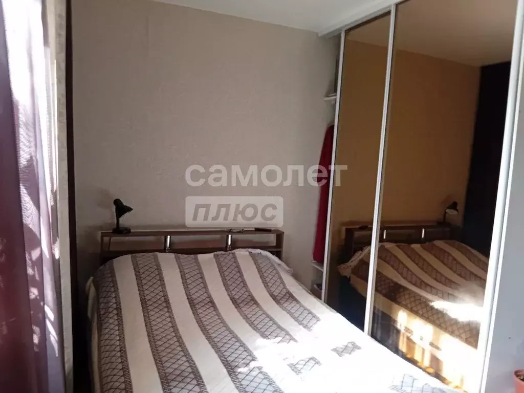 Дом в Краснодарский край, Крымский район, Молдаванское с/пос, пос. ... - Фото 1