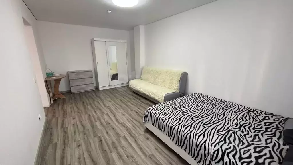 1-к кв. Красноярский край, Красноярск Соколовская ул., 64 (39.0 м) - Фото 2