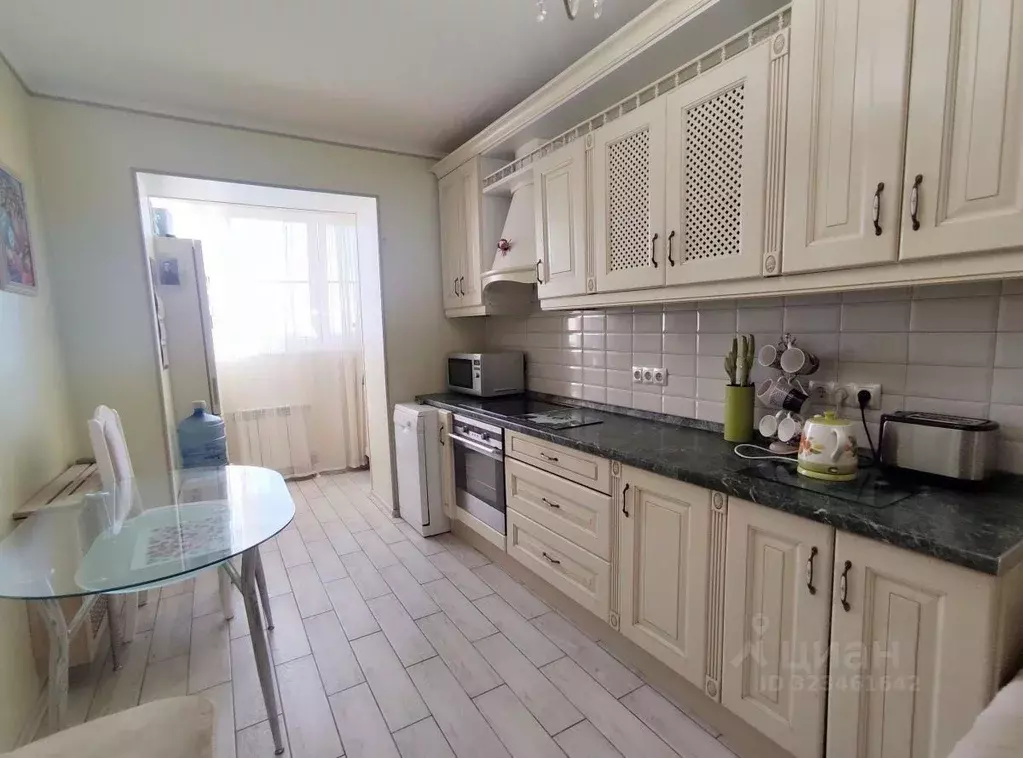 2-к кв. Самарская область, Самара Рабочая ул., 43 (83.0 м) - Фото 0