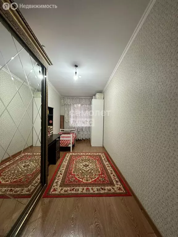 2-комнатная квартира: Махачкала, улица Аскерханова, 8 (45 м) - Фото 1