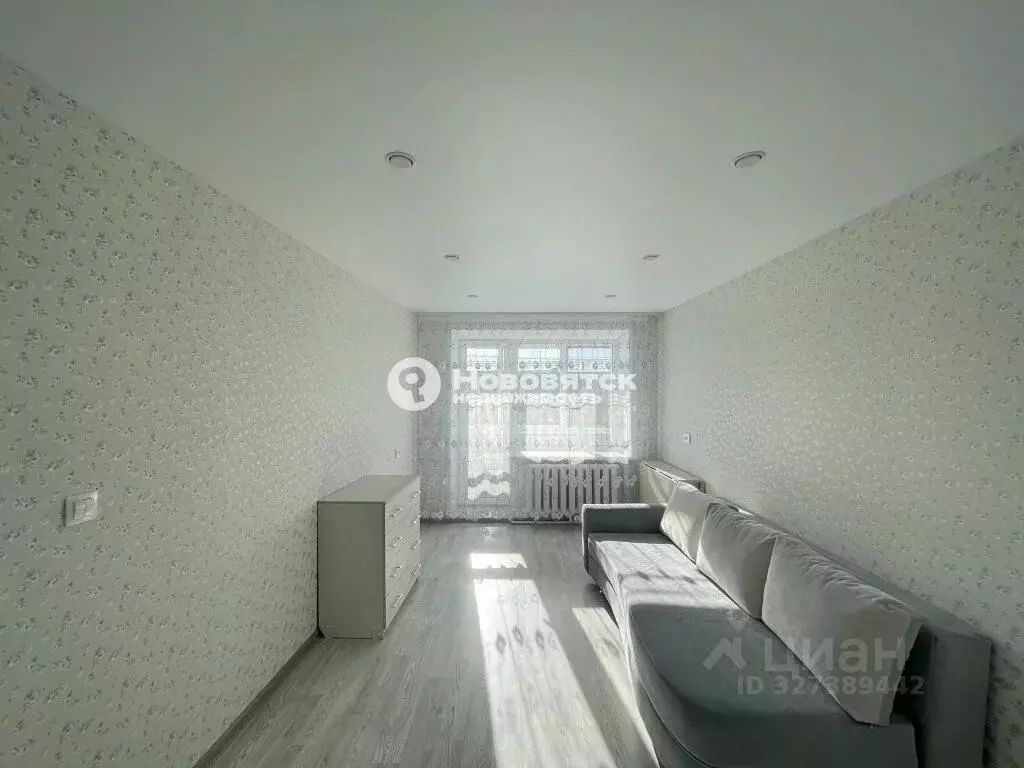 1-к кв. Кировская область, Киров ул. Кирова, 71 (30.0 м) - Фото 1